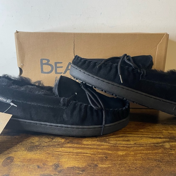 BEARPAW Men's Moc 11 Black Moccasin Shoes Size 9 WIDE - Picture 1 of 8